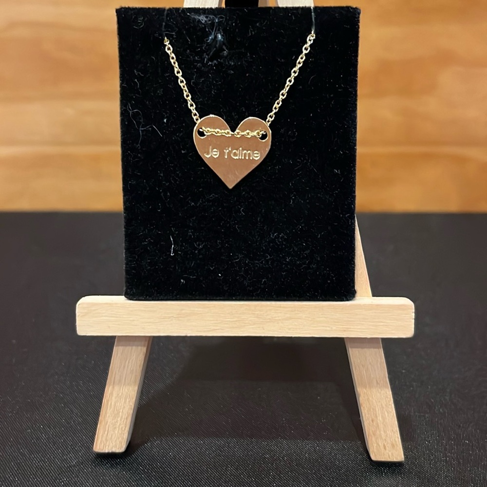 Leila Je T'aime Necklace (I Love You in French)